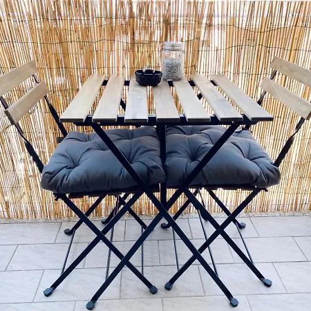 Relax & Tour New Minimal Chic Apartment